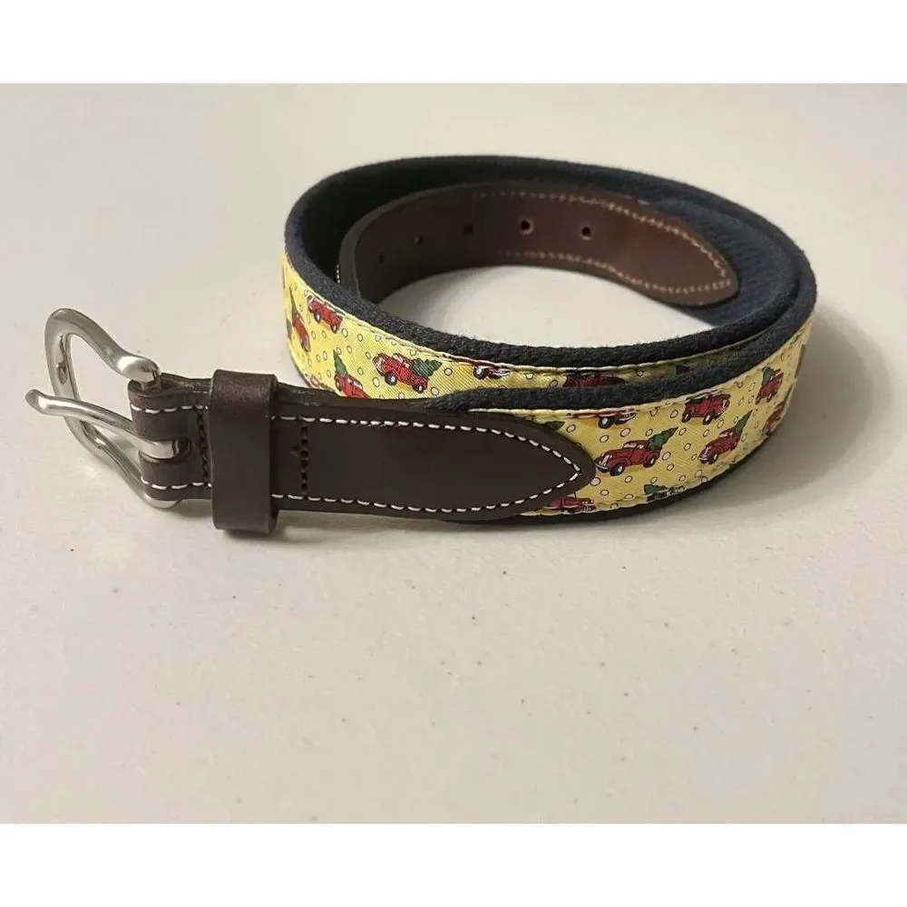 Vineyard Vines Truck Christmas Tree Holiday Youth Unisex Belt 28W Unisex EUC